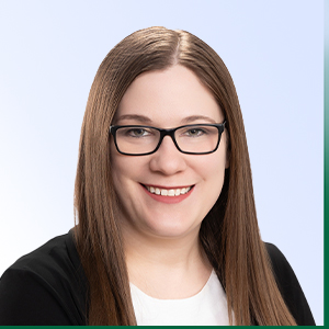 Photo of Julianne Dierks